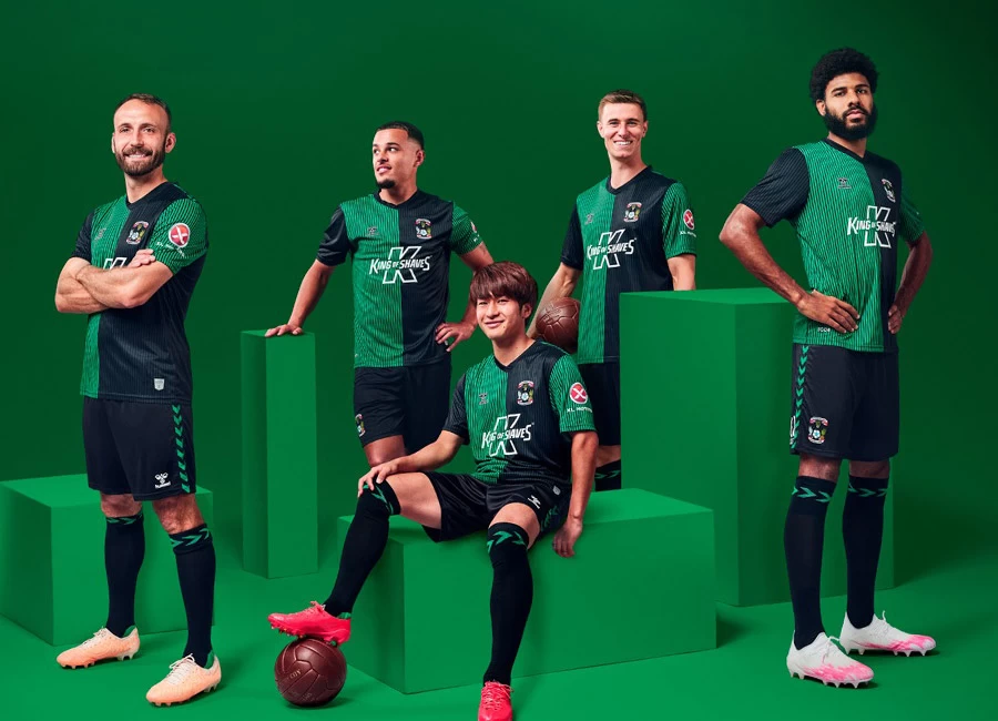 Coventry City 2023-24 Hummel Third Kit