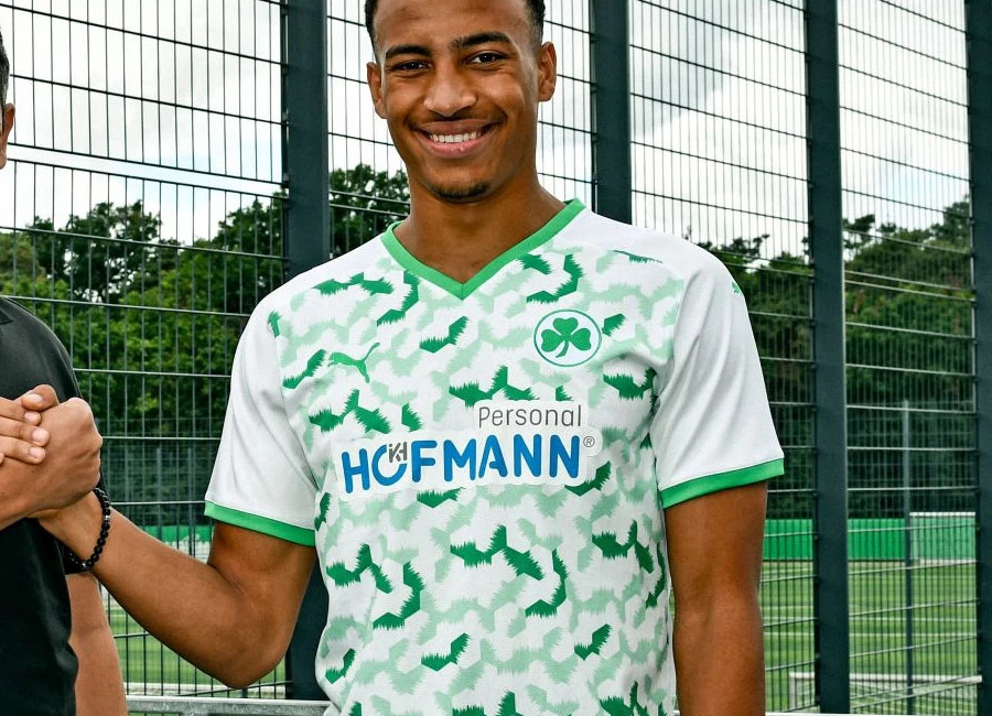 Greuther Fürth 2021-22 Puma Home Shirt