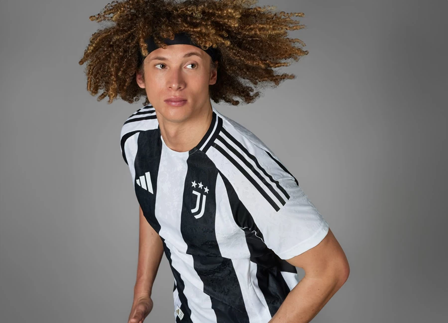 Juventus 24/25 Adidas Home Kit