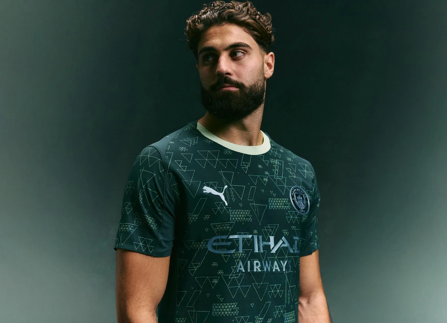 Manchester City 25/26 Puma Fourth Kit