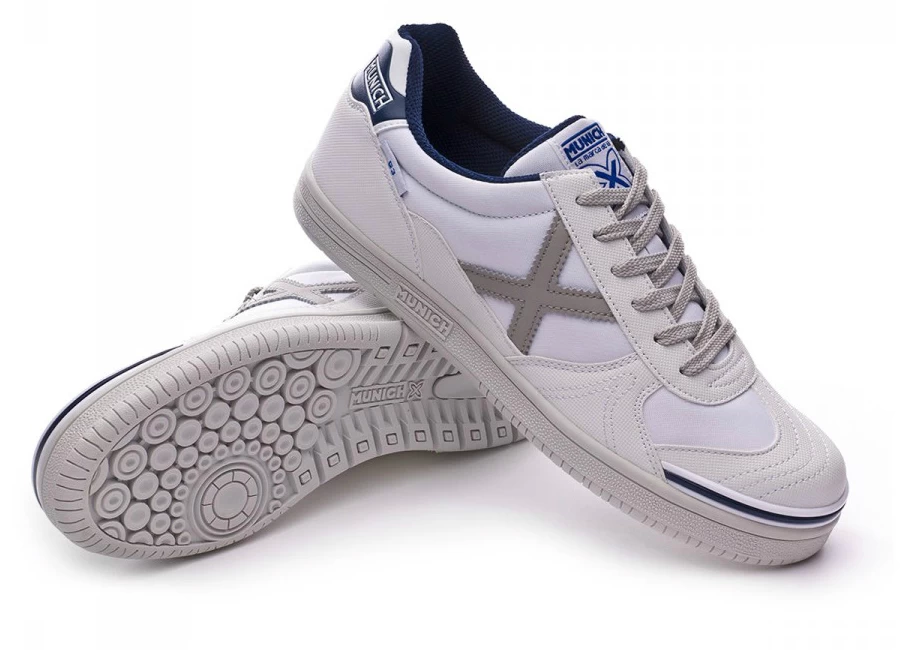 Munich G3 Football Shoe - White / Silver / Navy