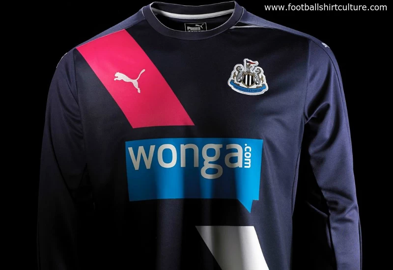 Newcastle United 15/16 Puma Third Football Shirt