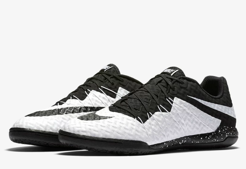 Nike HypervenomX Finale II IC - White / Black / Black