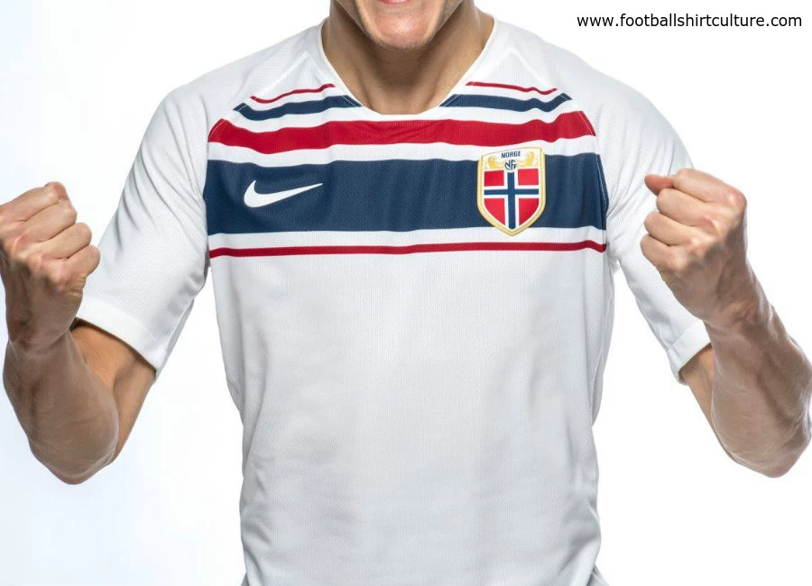 Norway 2018 Nike Away Kit