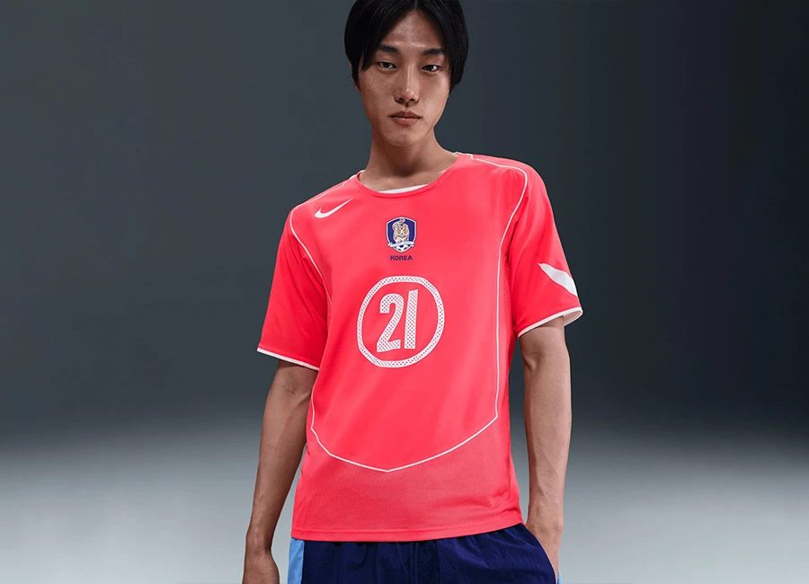 South Korea 2004 Nike Total 90 Reissue Home Shirt