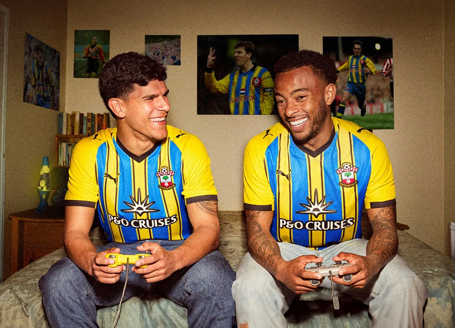 Southampton 25/26 Puma Away Kit