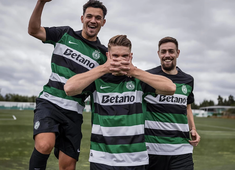 Sporting CP 24/25 Nike Home Kit