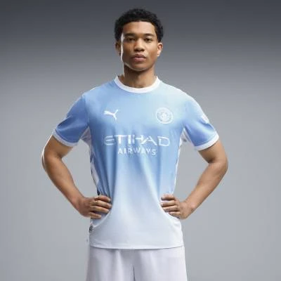 manchester_city_26_27_puma_home_kit_1.jpg