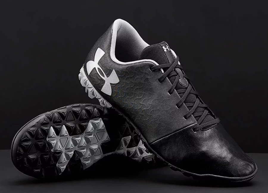 Under Armour Magnetico Select TF - Black / Metallic Silver