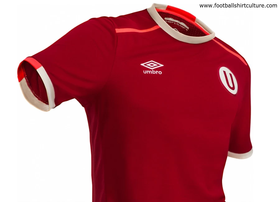 Universitario de Deportes 2017 Umbro Away Shirt