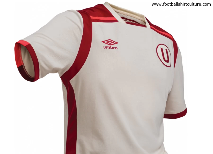 Universitario de Deportes 2017 Umbro Home Shirt