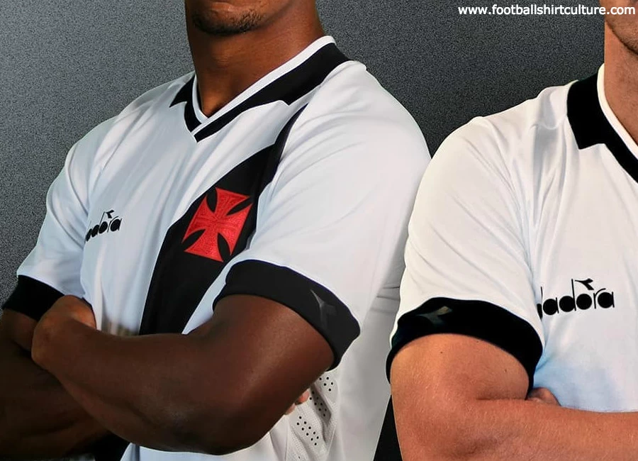 Vasco da Gama 2019 Diadora Away Kit